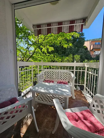 Beautiful and spacious two-bedroom apartment in an excellent location — photo 8